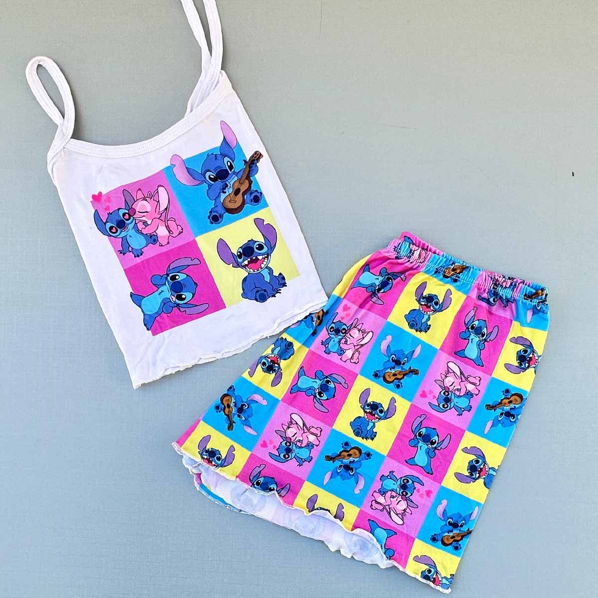 Short Doll Suede Estampado Personagens - Imagem 2