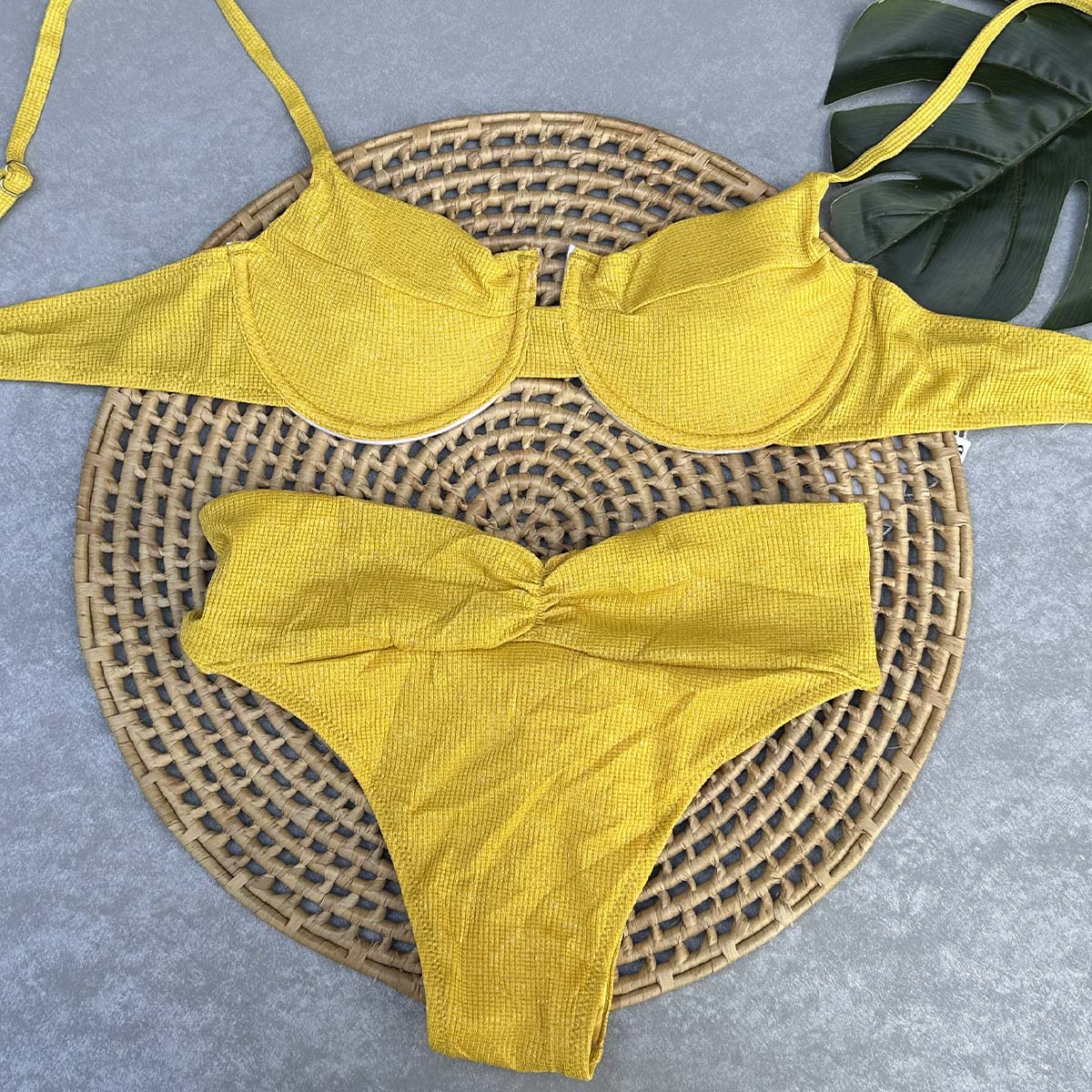 Imagem de variação para Amarelo Imagem de variação para Amarelo