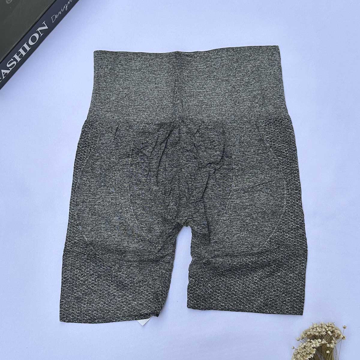 Shorts Empina Bumbum Gringa - Imagem 5